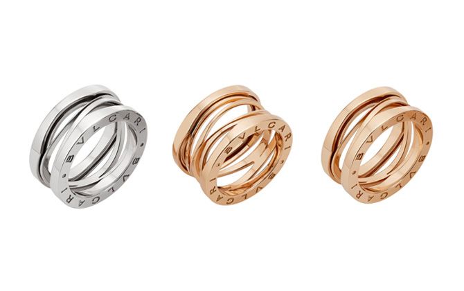 ブルガリ(BVLGARI)の「ビー・ゼロワン」リング。右から3連リング ホワイトゴールド ¥220,000・3連リング ピンクゴールド ¥205,000・4連リング ピンクゴールド ¥30,500