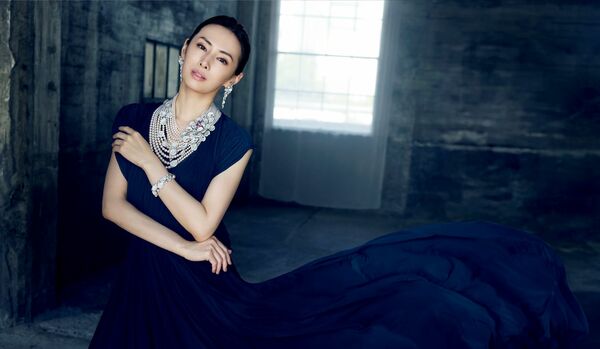 北川景子さん、本誌初登場！「MIKIMOTO」詩情に満ちた『レ ペタル』の煌めき