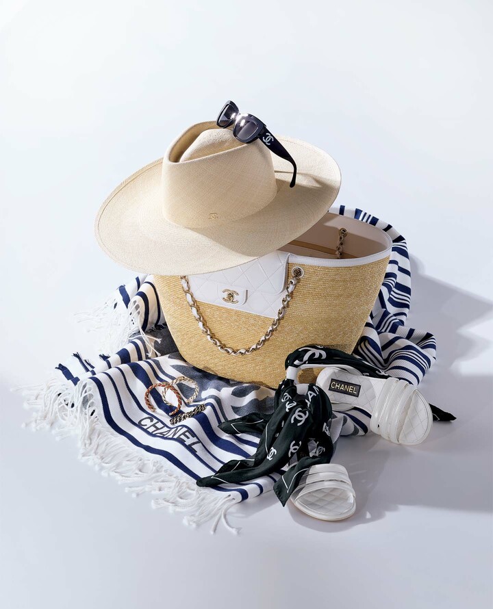 シャネルの2025／2026年 クルーズ コレクションのマリン風アイテム