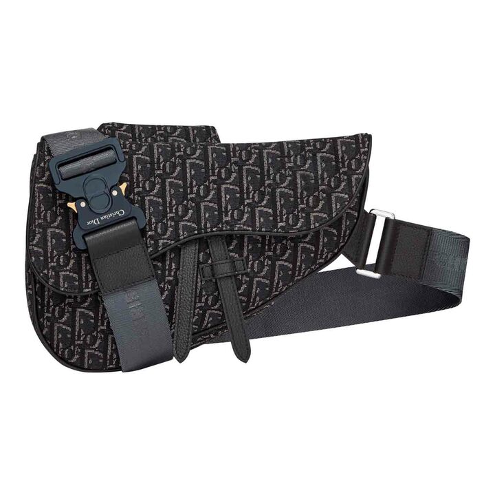 [20×28.6×5cm]￥300,000（クリスチャン ディオール）