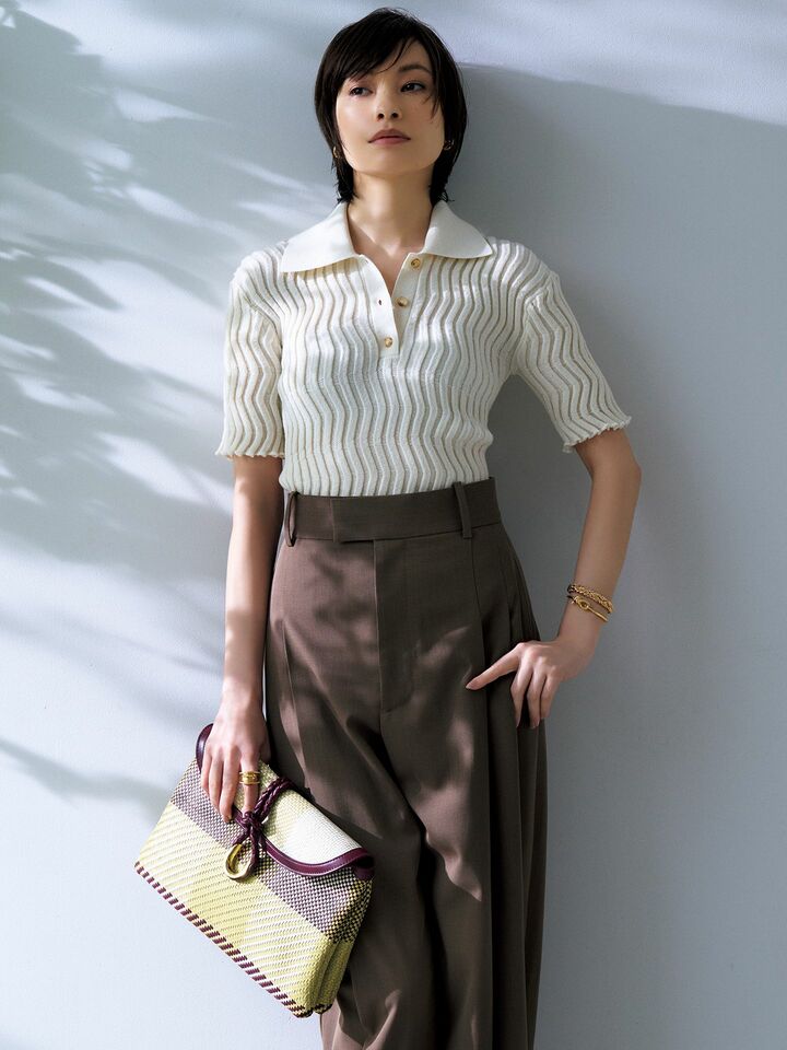 ニット_1,パンツ_1,ピアス_1,指輪_1,バッグ_1,大人コーデ_1