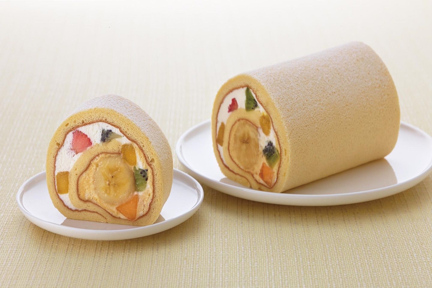 キハチトライフルロール ¥562(カット)、¥2,160(ハーフ・約14cm)