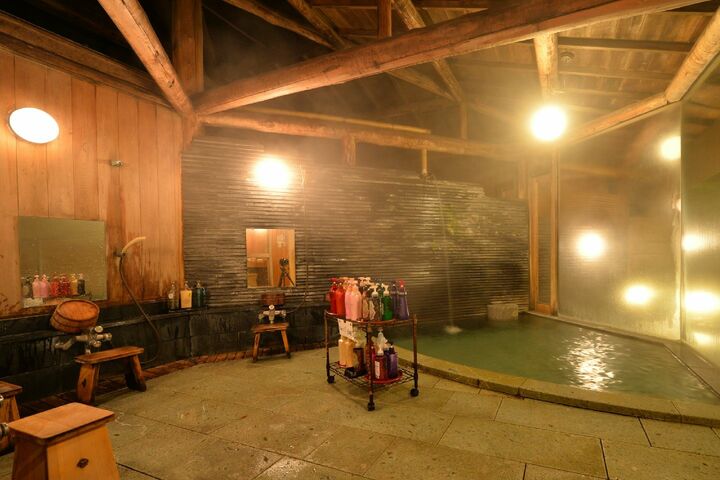 内湯「白糸の湯」