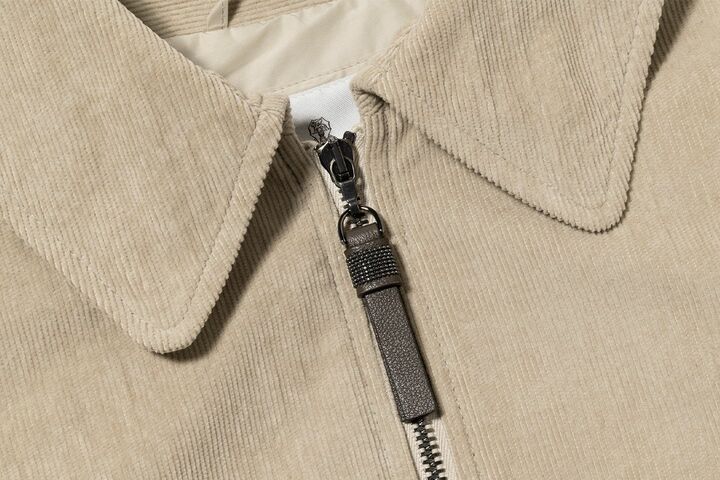 「ブルネロ クチネリ」の新作アウター