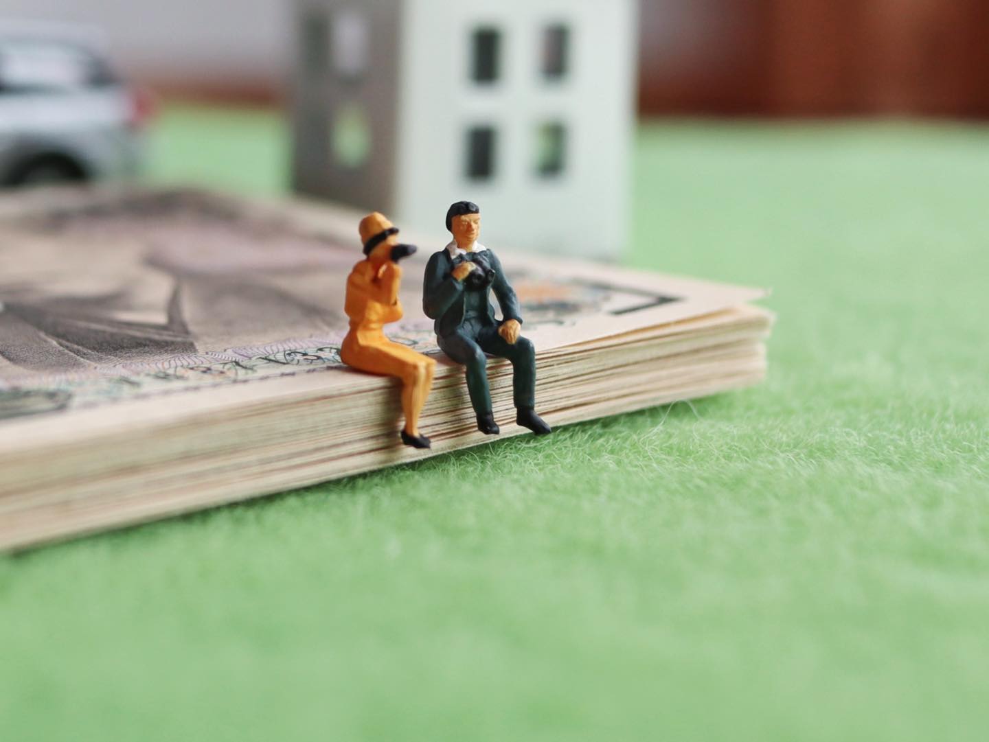 手取りに大きな影響を与えるのは「妻の社会保険料」と「夫の会社の配偶者手当」