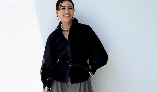 9/19 Fri｜「オーヴィル」のシャツの上からベルトをあしらえば、さりげなく女っぷりがアップ！【365日コーディネート】