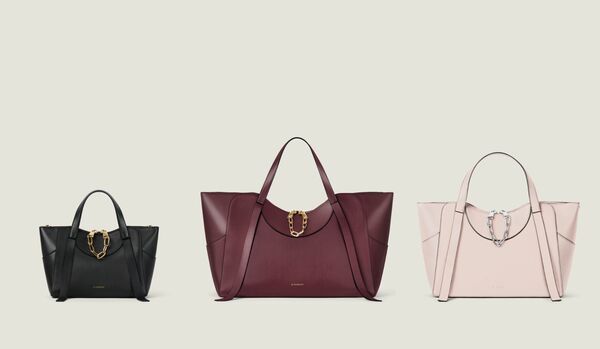 ジバンシィから新作バッグ「ザ・スナッチ」がデビュー！サラ・バートンによるセンシュアルで彫刻的なデザイン