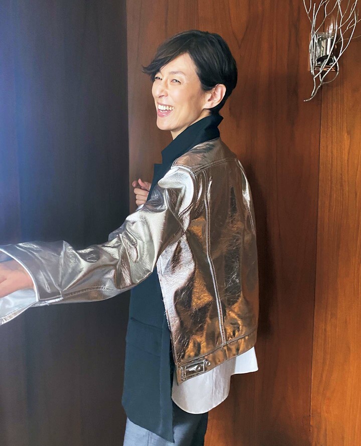 旅先での鈴木保奈美さん