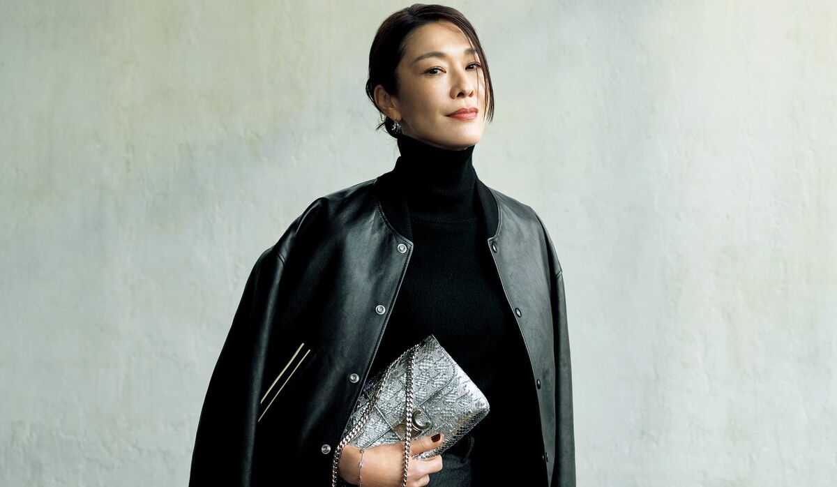 高橋リタさんスタイリング】山本未來さんがクールに纏う【革ジャン×黒