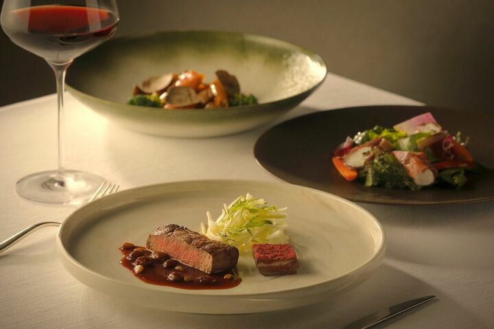 東京_2,ホテル_2,肉_1,レストラン_1