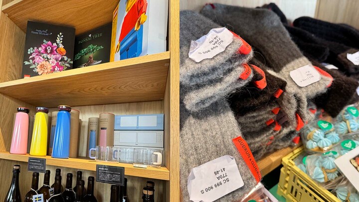 大阪・関西万博「北欧パビリオン」のショップ
