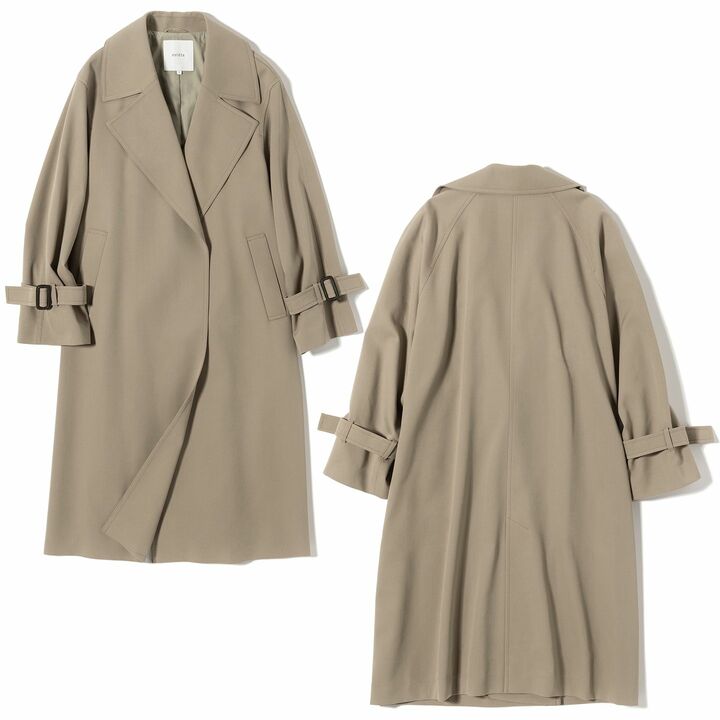 「エステータ」の新作アウター