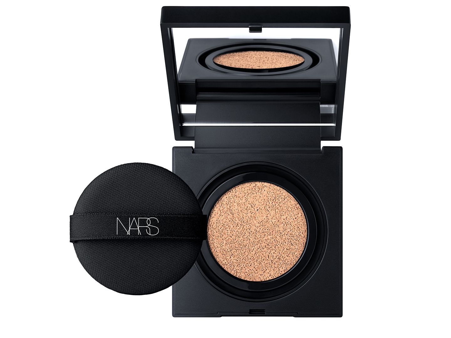 NARS ナチュラルラディアント ロングウェア クッションファンデーション SPF50・PA+++ 全6色 ¥6,300