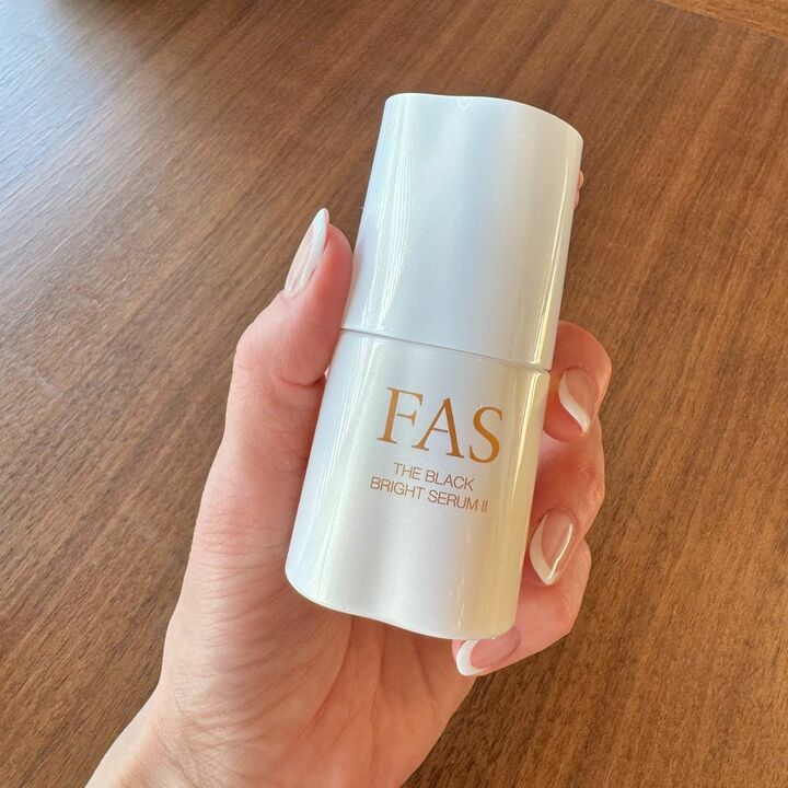 FAS ザ ブラック ブライトセラム Ⅱ 30ml ￥12,100（2月18日発売)［医薬部外品］