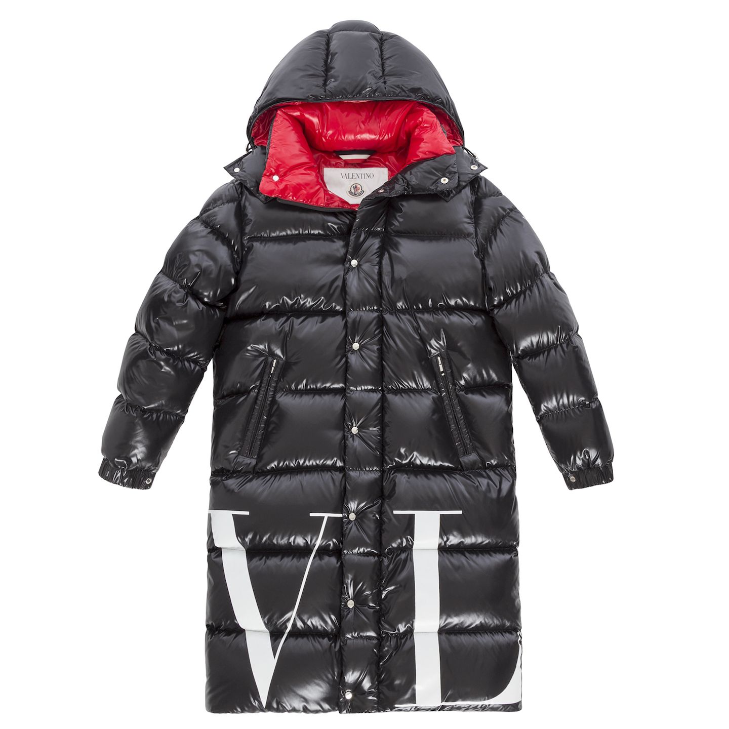 ロング丈のダウンジャケット¥274,000(税抜)