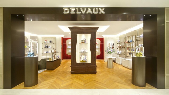 リニューアルオープンした「デルヴォー 阪急うめだ本店」の店内