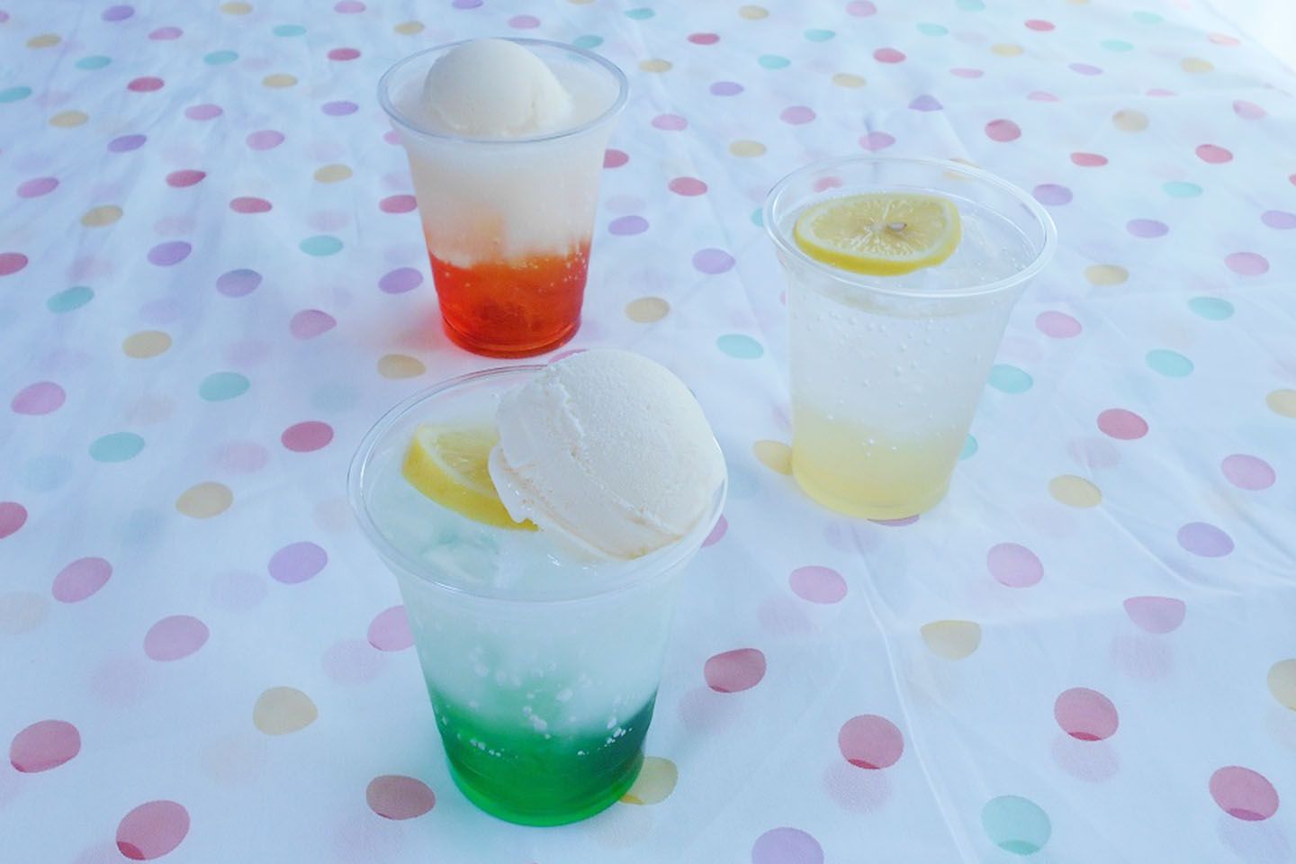 見て楽しく、飲んでおいしいドリンクのラインナップ