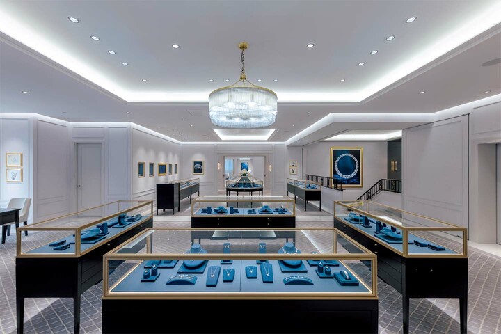 「ハリー・ウィンストン銀座店」の店内