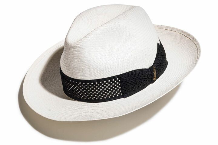 ハット￥52,000（ボルサリーノ ジャパン）　[Precious2019年6月号115ページ]