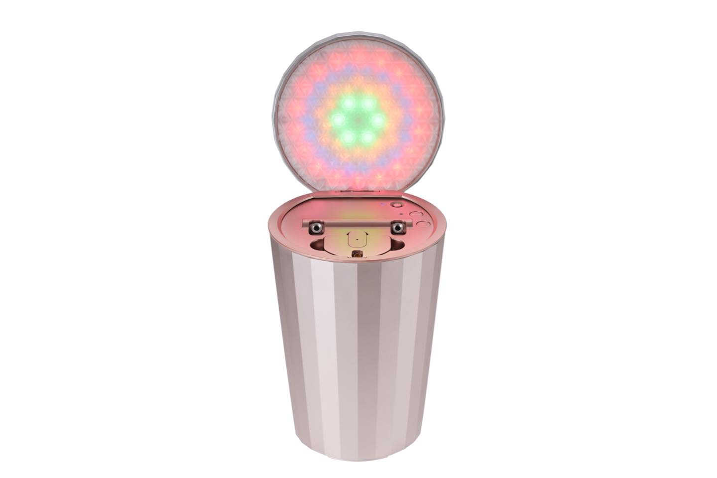 LED(フォト)が4色同時点灯した状態。