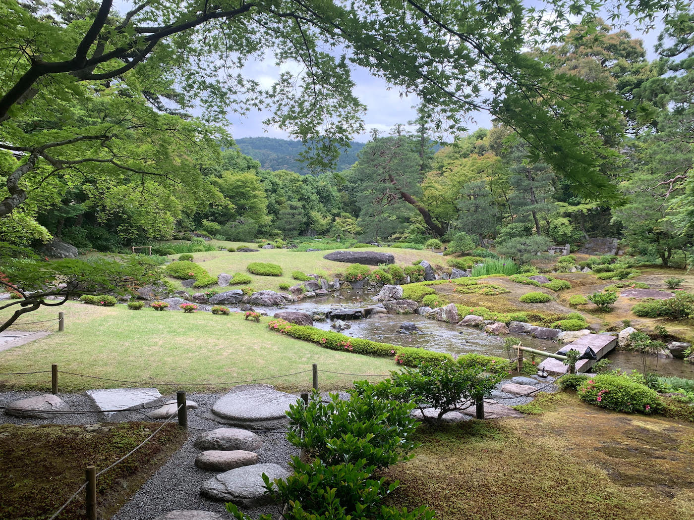 近代日本庭園の傑作とも呼ばれる「無鄰菴」