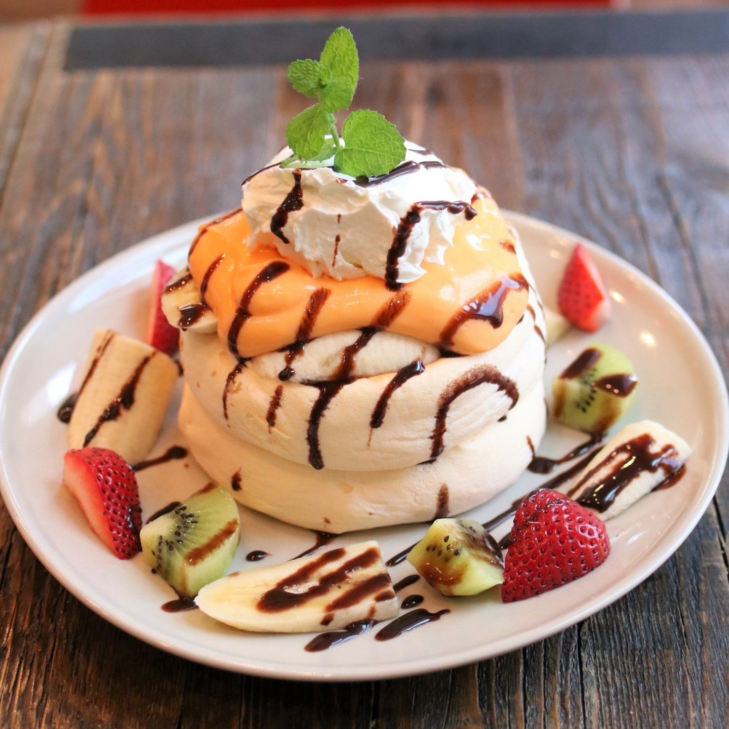 スフレタイプのパンケーキ。写真のパンケーキは『プランピーパンケーキス』のもの