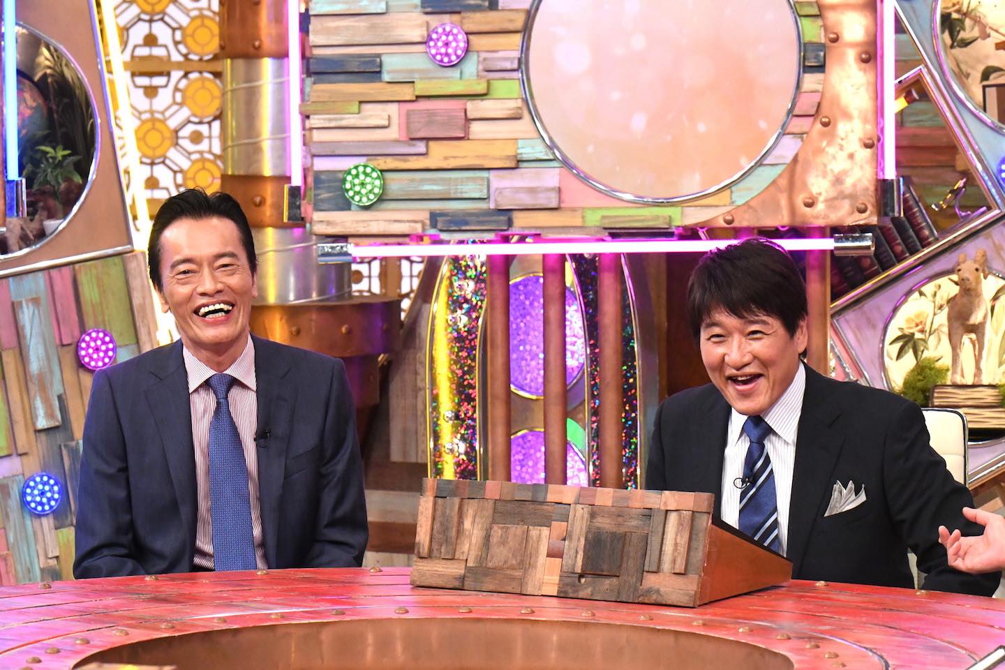 遠藤憲一さんと林修先生 ©ABCテレビ