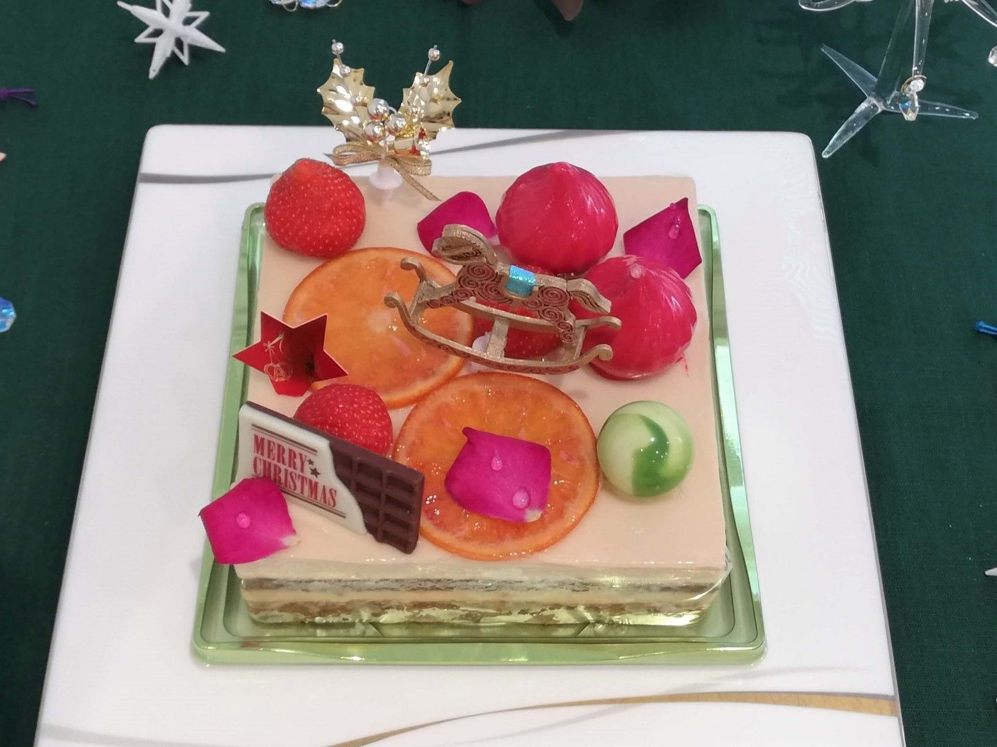 クリスマス_7,クリスマス,クリスマスプレゼント2019_7,スイーツ_7,東京_7,新宿_2,いちご_4