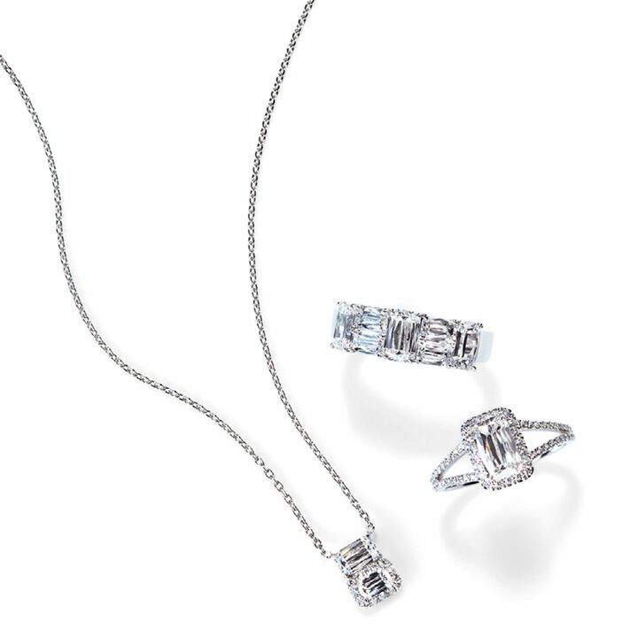 リング上［プラチナ×ダイヤモンド］￥3,700,000・下［プラチナ×ダイヤモンド］￥2,800,000・ネックレス［プラチナ×ダイヤモンド］￥980,000（和光〈和光〉）　[Precious2018年12月号306ページ] 　