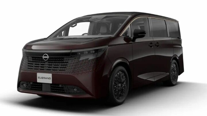 ファッション性にもこだわるPrecious世代にとって、クルマの色選びは大切なポイント。新型「エルグランド」の外装色は「至極 -シゴク-」（写真）、ミッドナイトブラック、プリズムホワイト、ダークメタルグレーの各モノトーンに加え、「至極-シゴク-」と温かみのあるブラウン系「FUJI DAWN -フジドーン‐」を組み合わせたプレミアムツートーンから選べます。 インテリアもホワイト基調の「銀雪 -ギンセツ-」に加え、上品なパープル系の「紫檀 -シタン-」、ブラック系の「ダーク」（Xグレードのみ）を用意。お気に入りの組み合わせが、きっとみつかることでしょう。