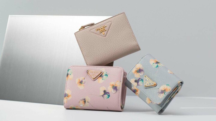 プラダの財布3種