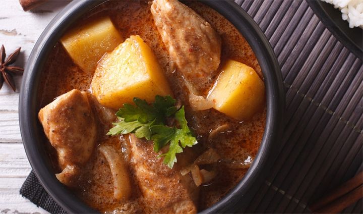 「なないろカレー」(タマチャンショップ)