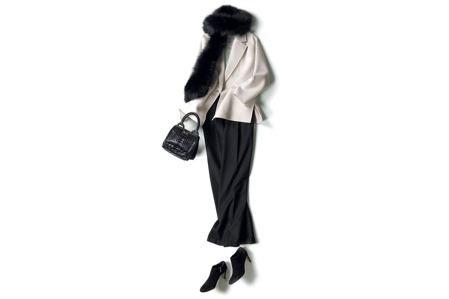 ジャケット(Theory luxe)、トップス(プレインピープル丸の内〈プレインピープル〉)、パンツ(ブラミンク〈ブラミンク〉)、ファーストール(ミューズ ドゥ ドゥーズィエム クラス 表参道店〈ドゥーズィエム クラス〉)、バッグ(ストラスブルゴ〈マウロ・オリエッティ・カレラ〉)、靴(セルジオ ロッシ) 撮影/唐澤光也(パイルドライバー) BY :『Precious2月号』小学館、2017年