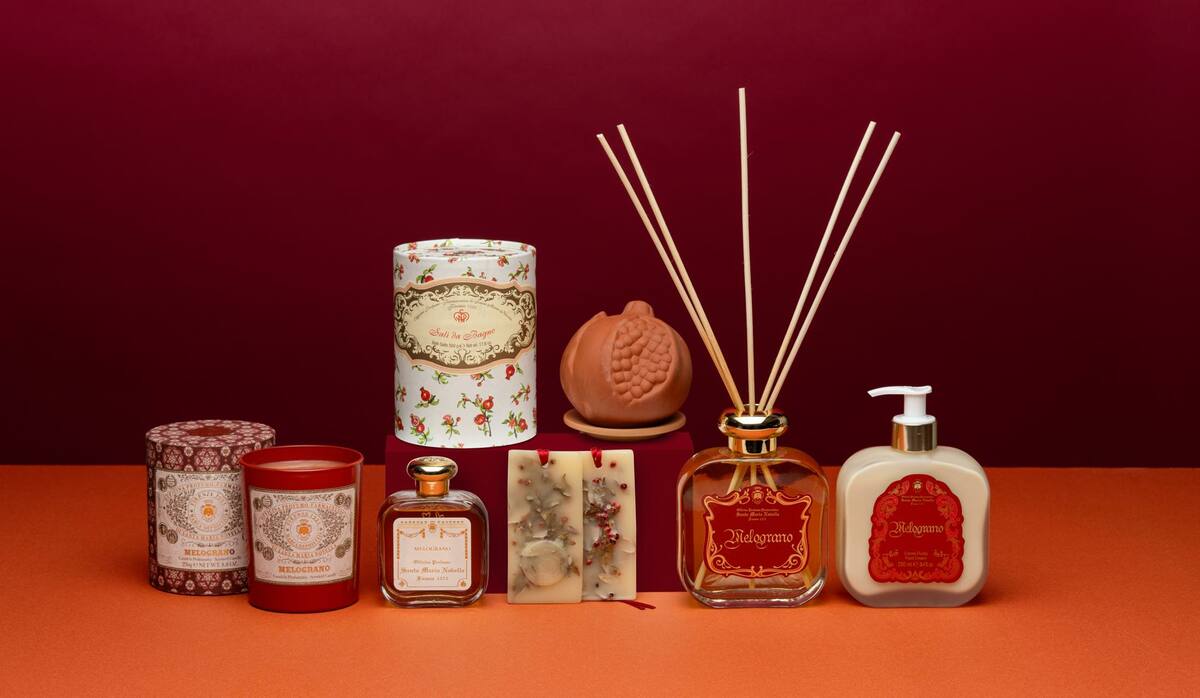 サンタマリアノヴェッラ　テラコッタ　ザクロ♪ Amazon.co.jp: サンタ・マリア・ノヴェッラ(Santa Maria Novella