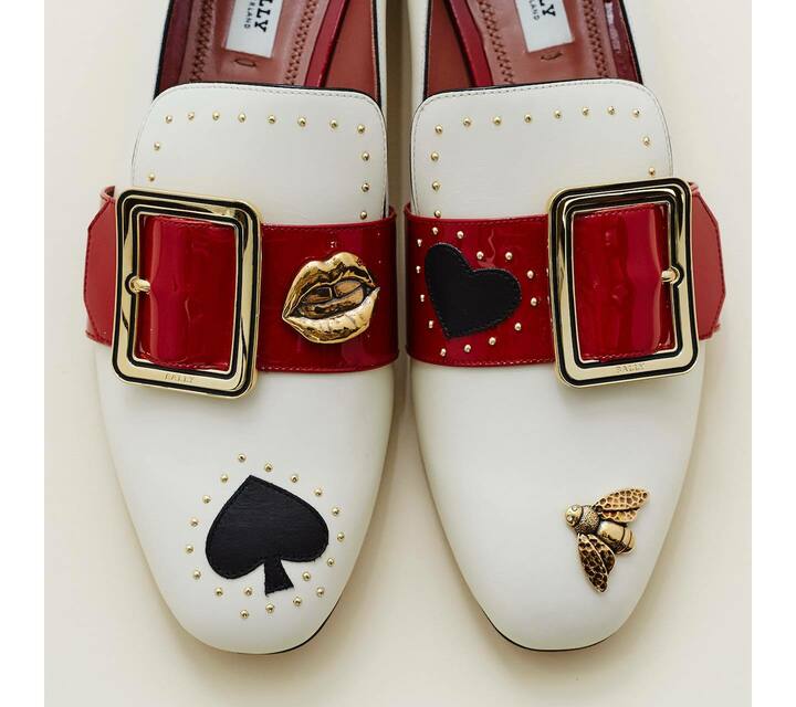 シューズ「ジャネッレ」（カーフレザー）¥ 85,000