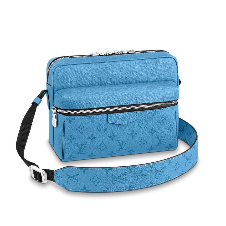 OUTDOOR MESSENGER W29.5 X D10.5 X H20.0cm ¥237,600