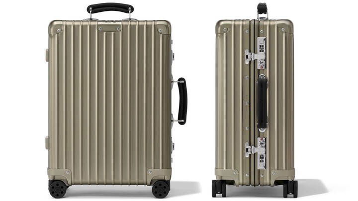 リモワの「CLASSIC」コレクションから登場する新定番カラー「チタニウム」