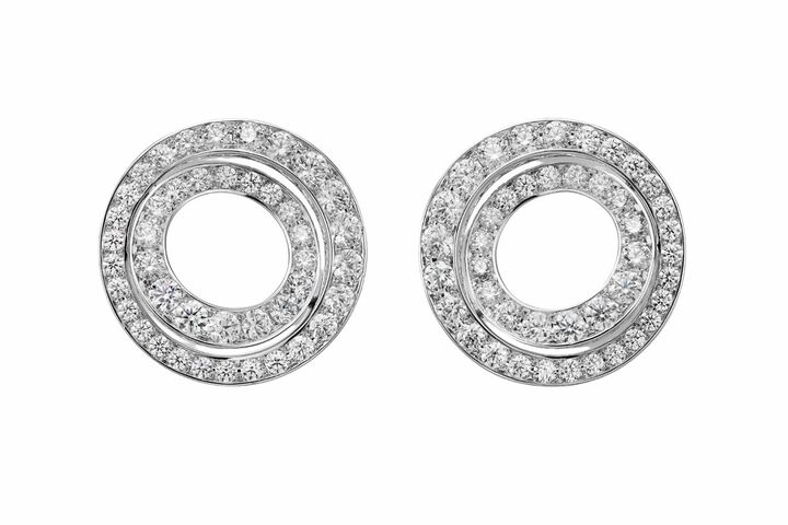 ピアス￥3,630,000【素材：ダイヤモンド×18Kホワイトゴールド】
