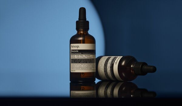 【発売日間近】「Aesop(イソップ)」から注目の “次世代型” 新美容オイル『レゾルート フェイシャル コンセントレイト』誕生