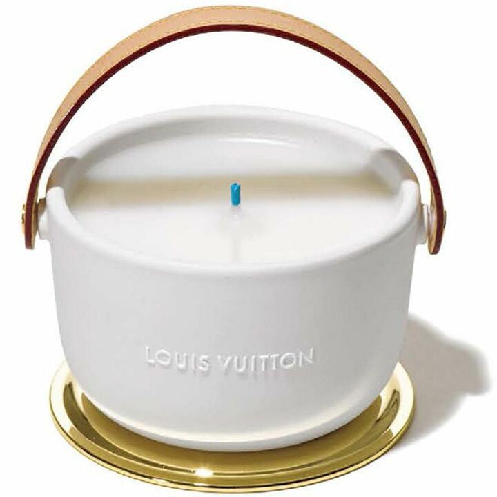 「イル・ブランシュ ミディアム キャンドル」￥25,000（ルイ・ヴィトン）　[Precious2019年6月号100ページ]