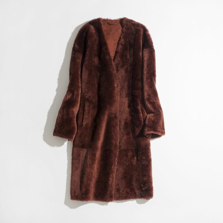 コート［レザーベルト付き］￥298,000(アマン〈プロタゴニスタ〉)