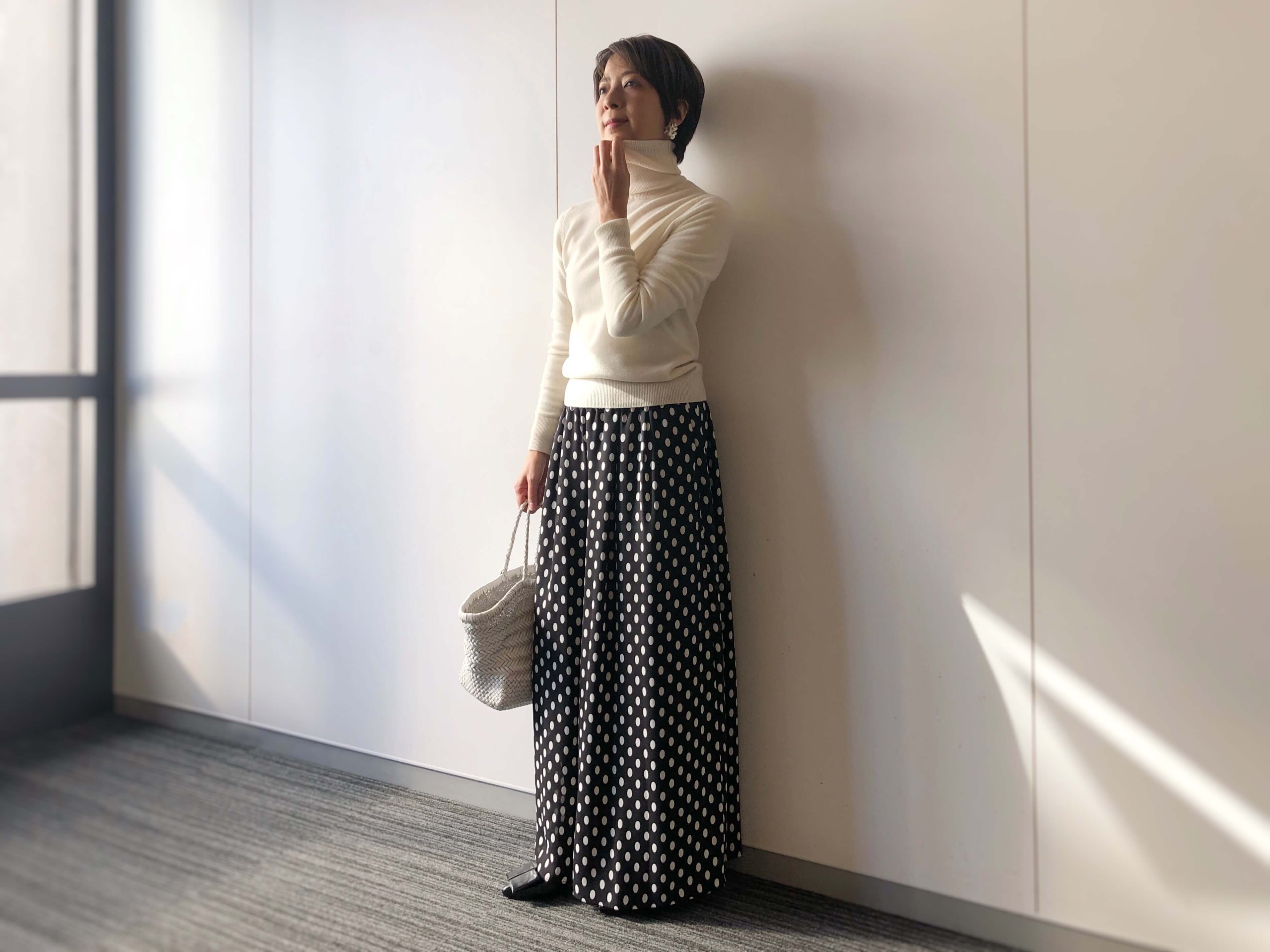 秋コーデ_1,大人コーデ_1,ニット_1,ホワイト_1,ワイドパンツ_1