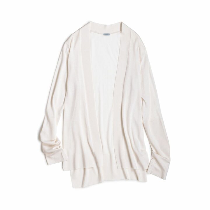 カーディガン￥150,000［カシミヤシルク］（三崎商事〈マロ〉）　［Precious2019年6月号140ページ］