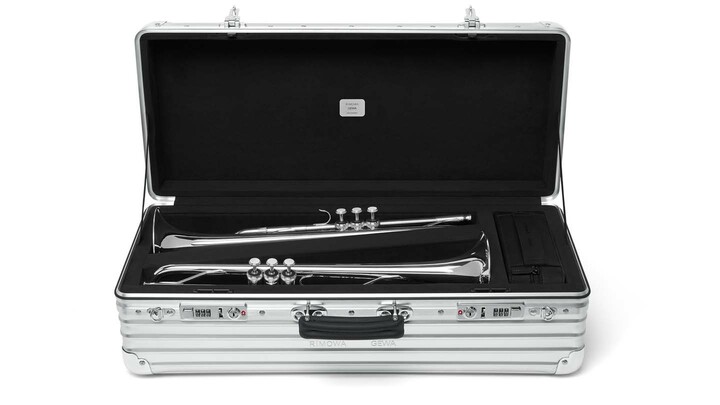 2025年3月6日(木)に発売される「RIMOWA × GEWA トランペットケース」