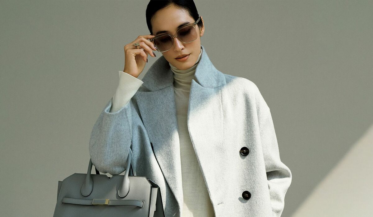 ブルネロクチネリ　カシミヤ　カシミア　ベスト ジレ　グレー レディース 向け ライトグレー カシミヤ ダウンベスト | Brunello