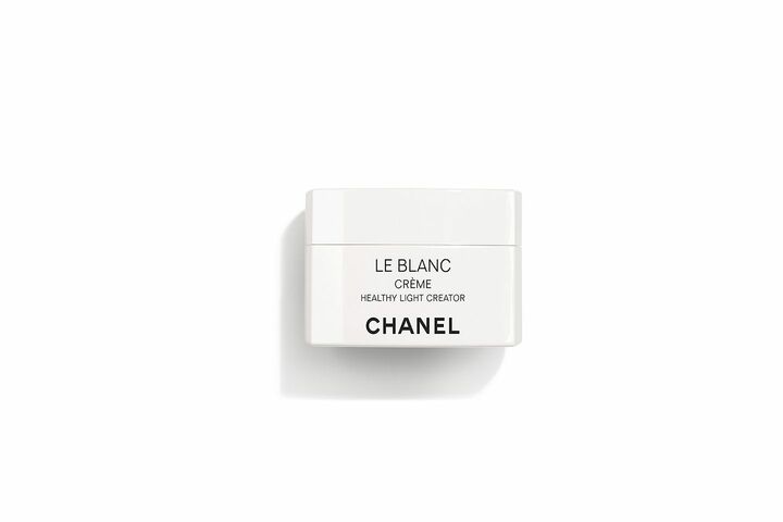 シャネル ル ブラン クリーム HL 50mL ￥13,500［医薬部外品］©CHANEL