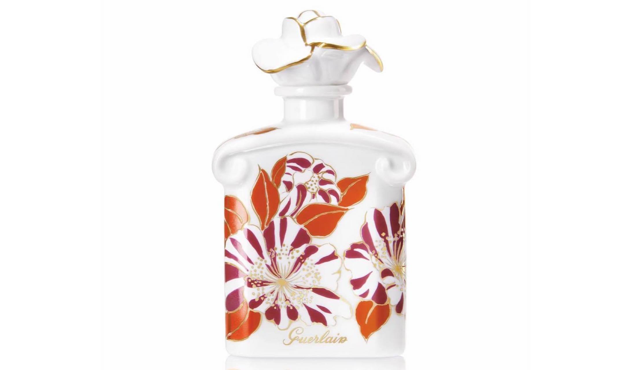 「フォール フラワーズ」【セット内容:有田焼ボトル(空)、フォール フラワーズ(リフィル100ml)、漏斗】 ¥85,000(税抜)*シリアルナンバー入り
