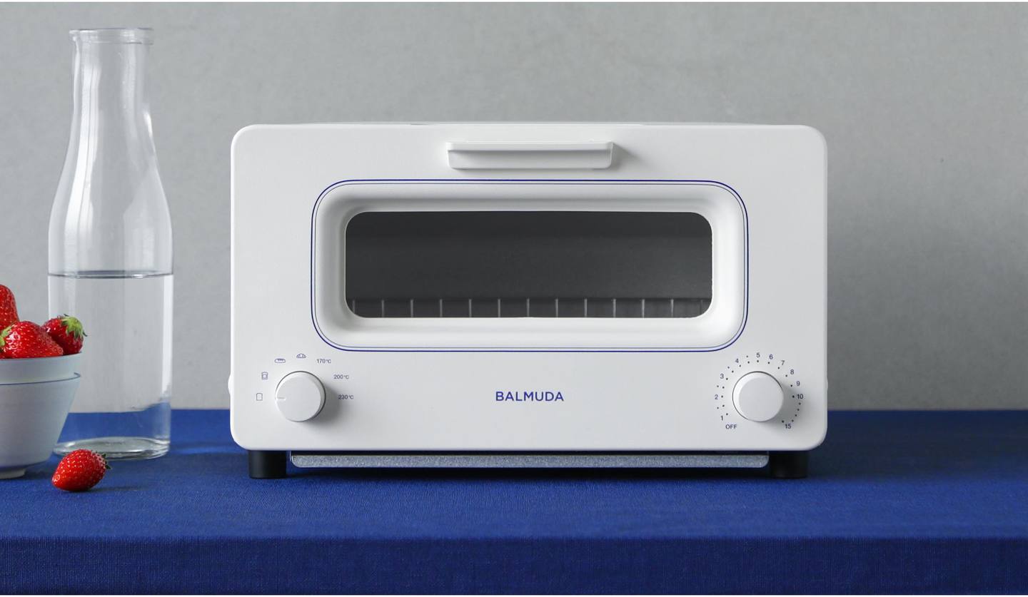 「BALMUDA The Toaster」のブランドショップ限定カラー・ホワイト×ブルー