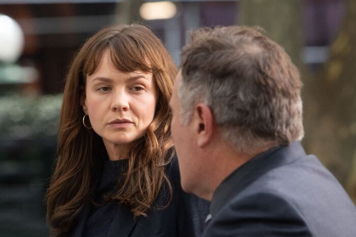 2021年8月 ニューヨーク撮影中。左は、キャリー・マリガン。