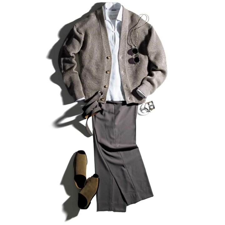 カーディガン（オーラリー） シャツ（ストラスブルゴ〈バルバ〉） Tシャツ（キーロ〈スタジオ ニコルソン〉） パンツ（ユナイテッドアローズ 六本木ヒルズ店〈ベルナール ザンス フォー ユナイテッドアローズ〉） 眼鏡・クリップオンレンズ（アイヴァン PR〈10 アイヴァン〉） グラスホルダー（グローブスペックス エージェント〈ラ・ループ〉） ベルト（バインド ピーアール〈ダミーコ〉） バングル［太］・［細］（アダワット トゥアレグ） サンダル（エドストローム オフィス〈ルメール〉）